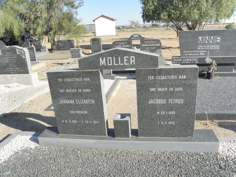 MOLLER Jacobus Petrus 1895-1976 &amp; Johanna Elizabeth ROSSOUW 1901-1974