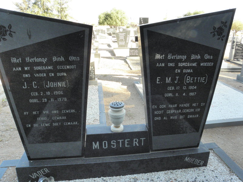 MOSTERT J.C.1906-1978 &amp; E.M.J. 1904-1987