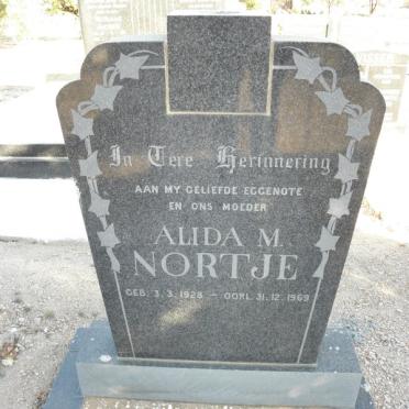 NORTJE Marthinus Jacobus 1919-1983 &amp; Alida M. 1928-1969
