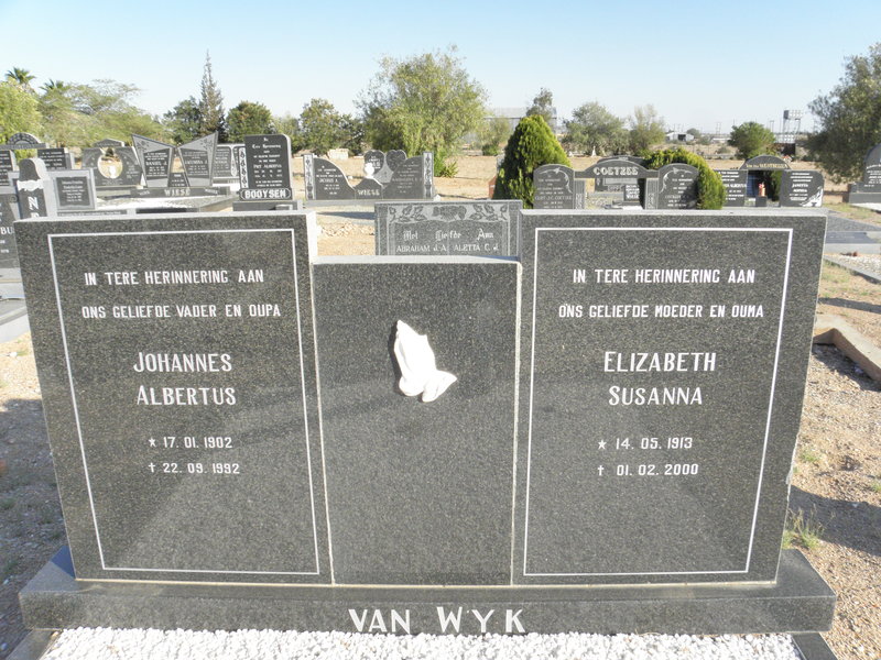 WYK Johannes Albertus, van 1902-1992 &amp; Elizabeth Susanna 1913-2000