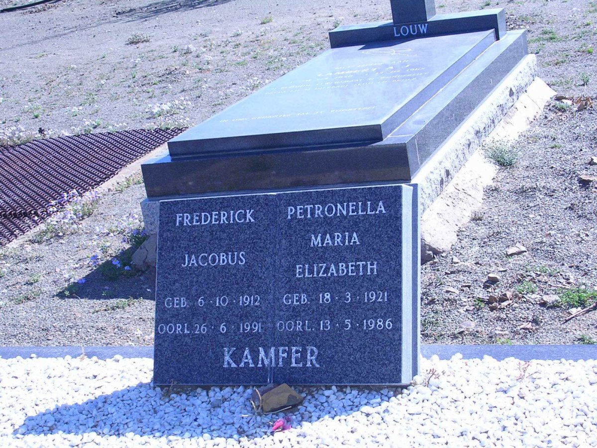 KAMFER Frederick Jacobus 1912-1991 &amp; Petronella Maria Elizabeth 1921-1986