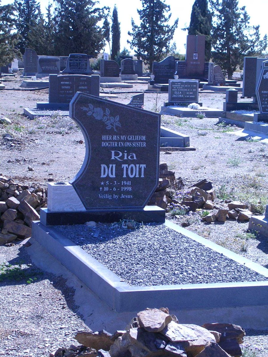 TOIT Ria, du 1941-1998