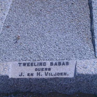 VILJOEN Twins
