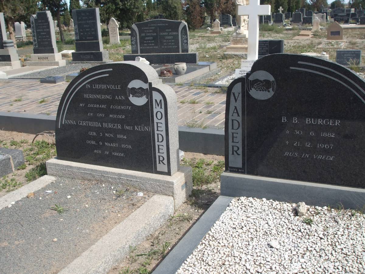 BURGER B.B. 1882-1967 &amp; Anna Gertruida KEUN 1884-1958