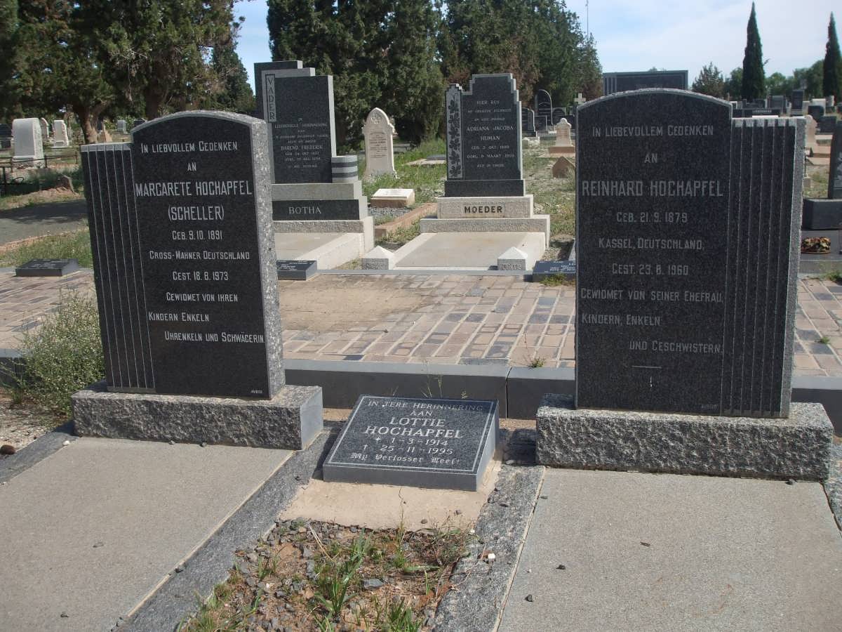 HOCHAPFEL Reinhard 1879-1960 &amp; Margarete SCHELLER 1891-1973 :: HOCHAPFEL Lottie 1914-1995