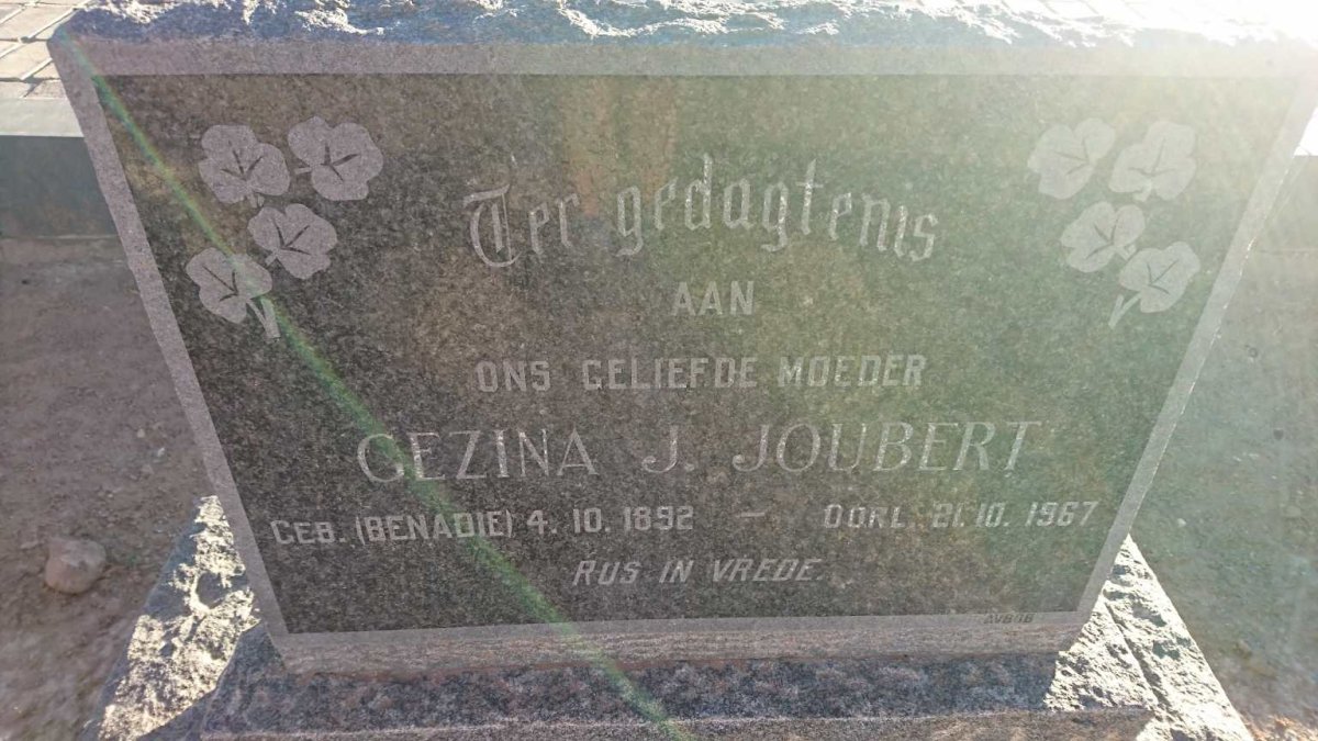 JOUBERT Gezina J. nee BENADIE 1892-1967