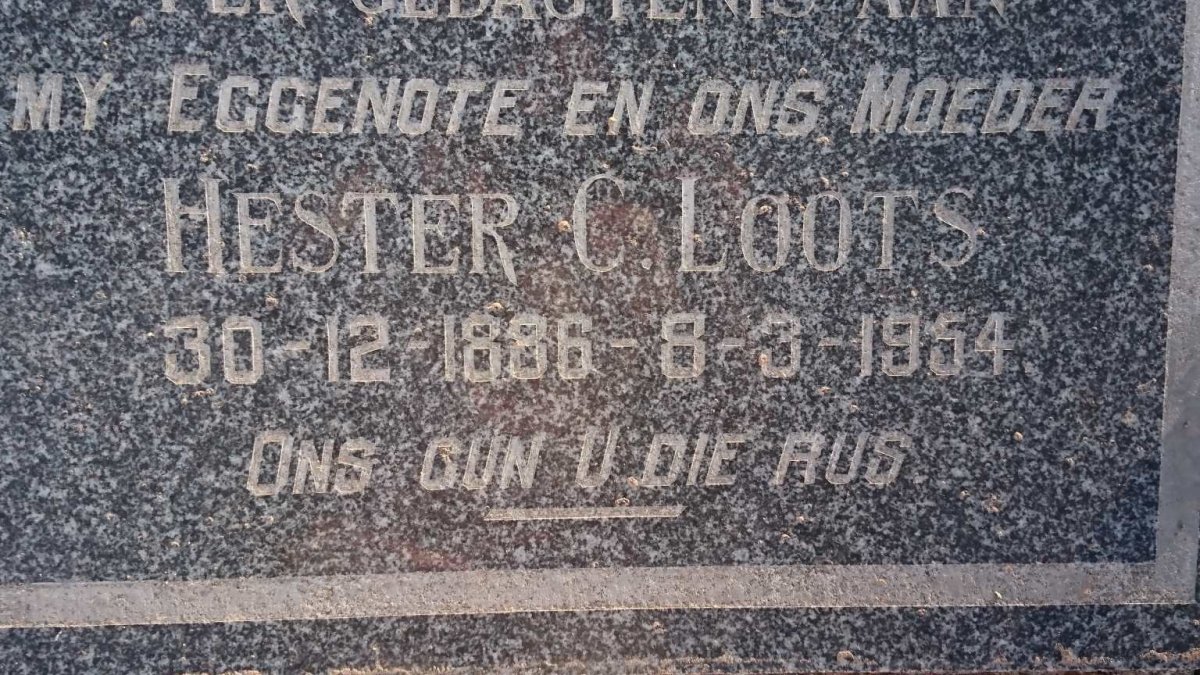LOOTS Hester C. 1886-1954
