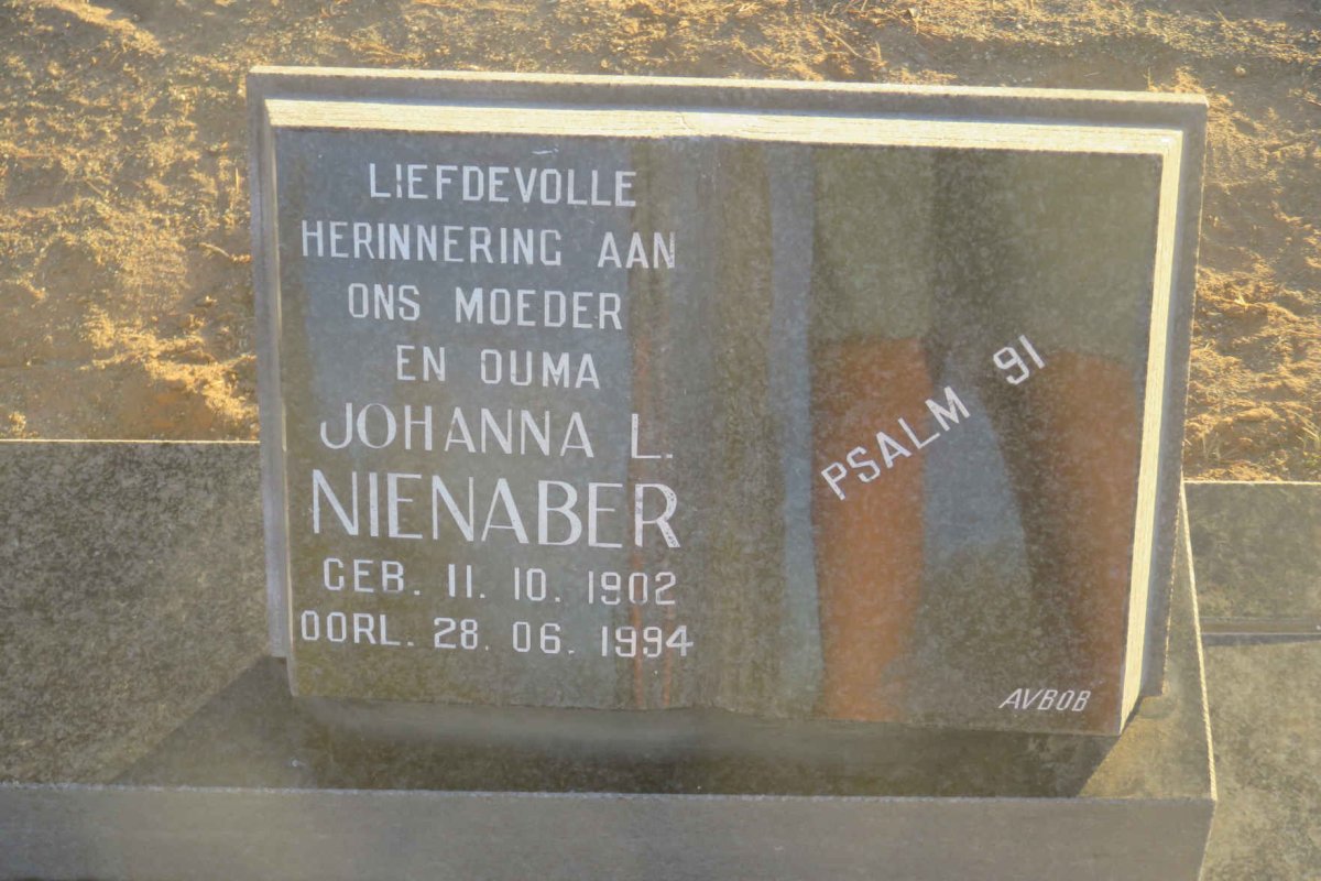NIENABER Johanna L. 1902-1994