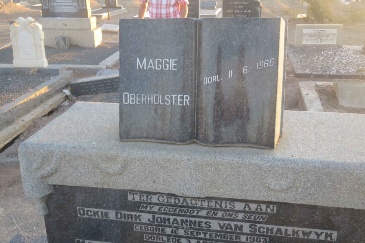 SCHALKWYK Ockie Dirk Johannes, van 1903-19?8 &amp; Magaretha Johanna OBERHOLSTER nee SNYMAN 1907-1966