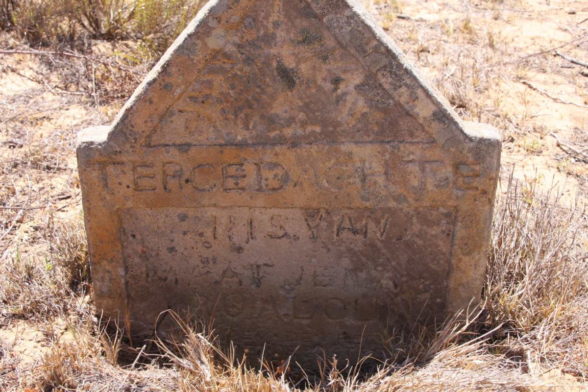 LOUW Maatje Maroa
