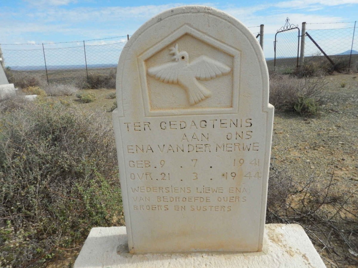 MERWE Ena, van der 1941-1944