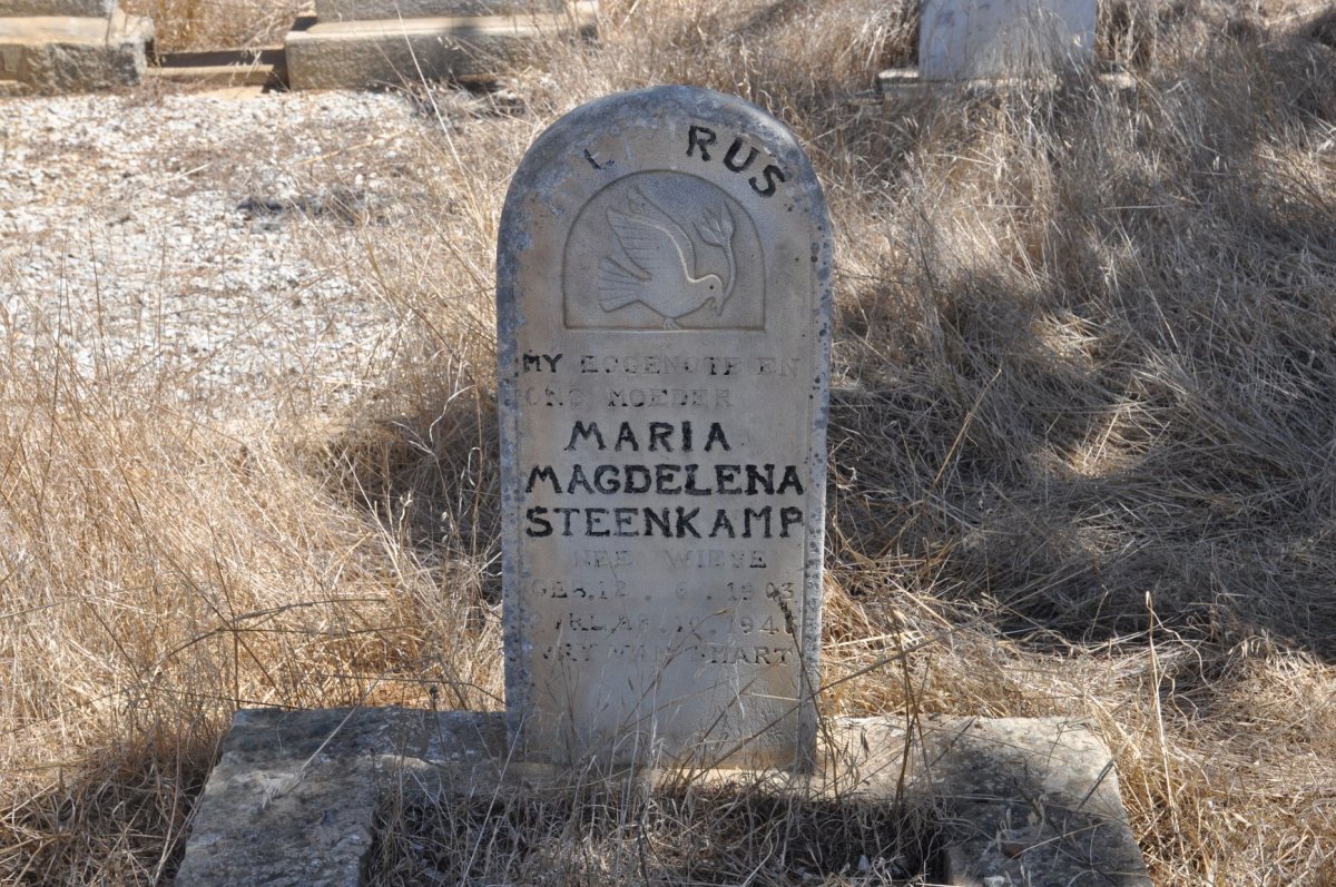 STEENKAMP Maria Magdalena nee WIESE 1903-194?