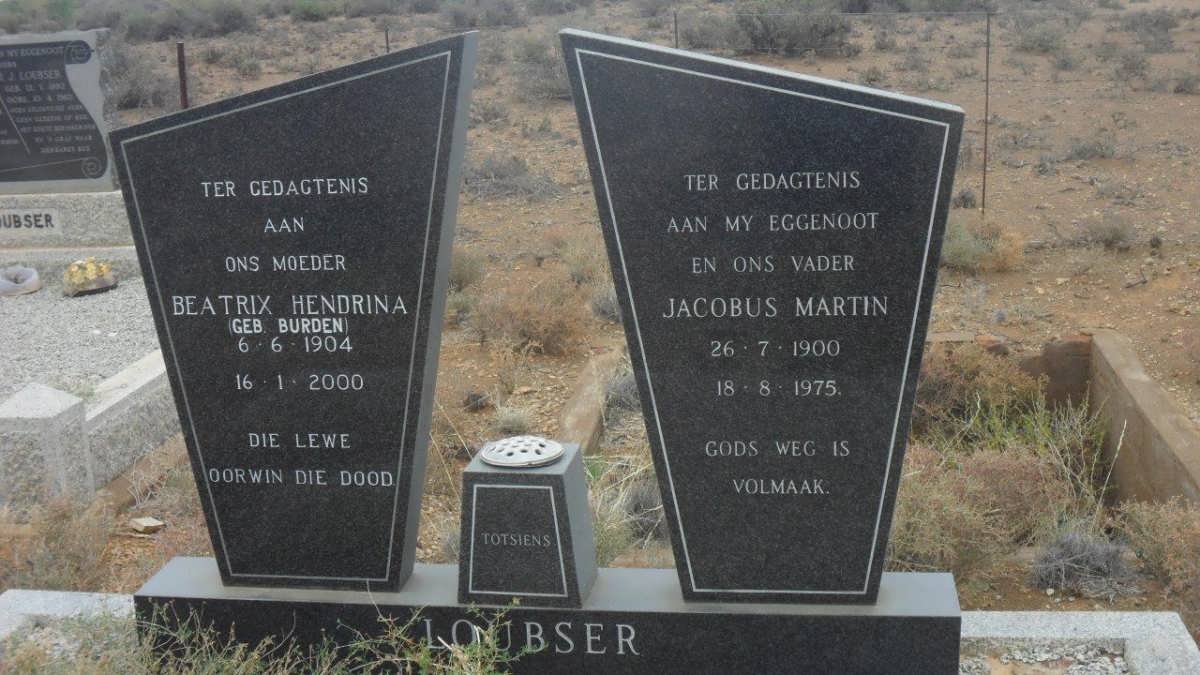 LOUBSER Jacobus Martin 1900-1975 &amp; Beatrix Hendrina BURDEN 1904-2000