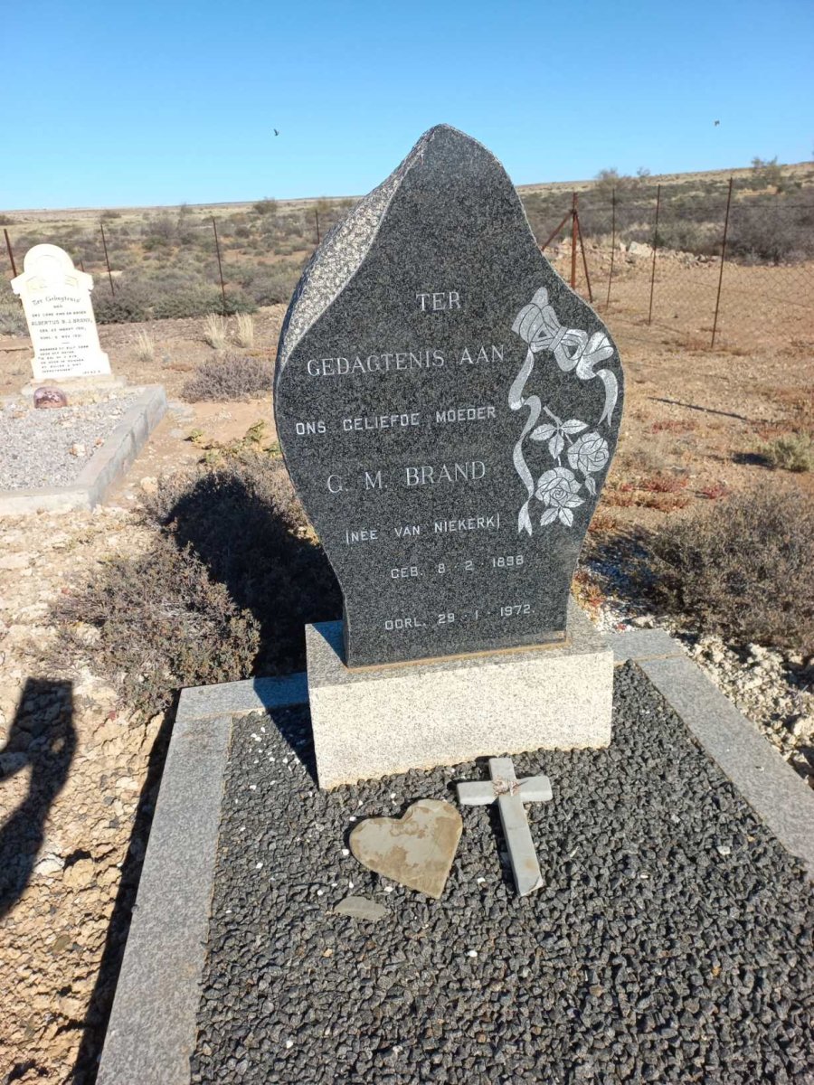 BRAND C.M. nee VAN NIEKERK 1898-1972