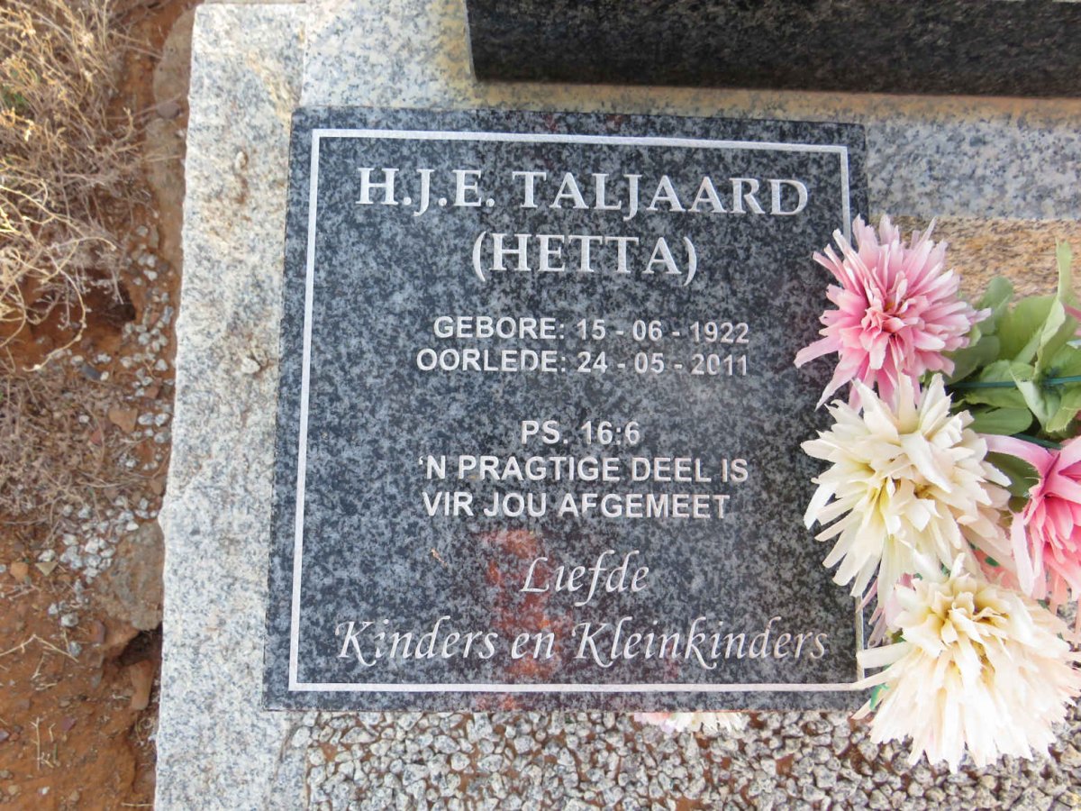 TALJAARD Jannie 1916-1970 & H.J.E. 1922-2011 _2