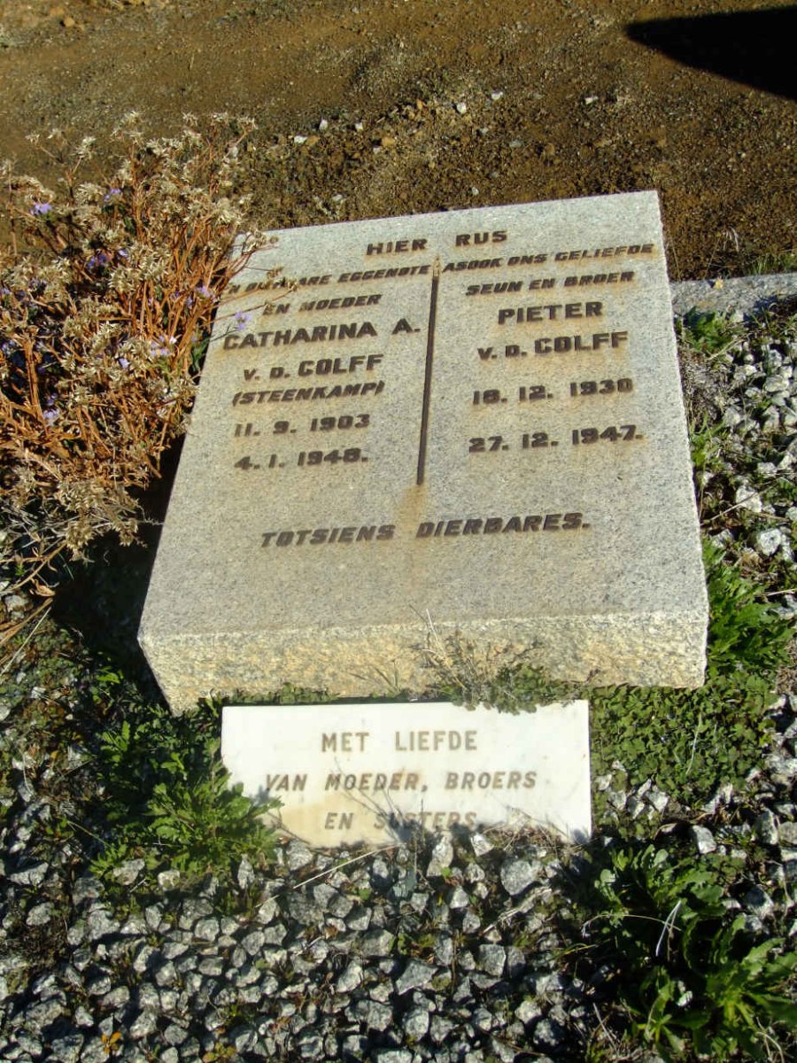 COLFF Catharina A., v.d. nee STEENKAMP 1903-1948 :: V.D. COLFF Pieter 1930-1947