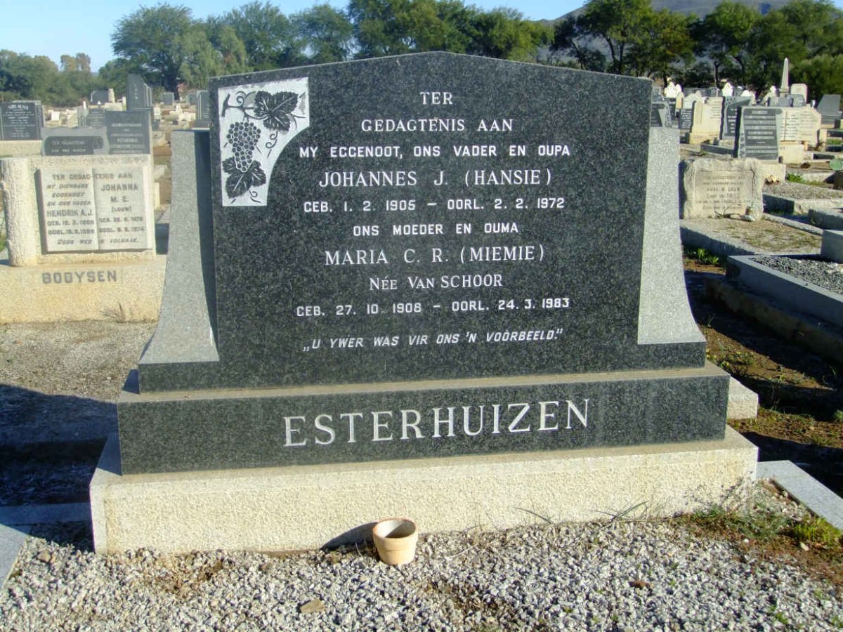 ESTERHUIZEN Johannes J. 1905-1972 &amp; Maria C.R. VAN SCHOOR 1908-1983