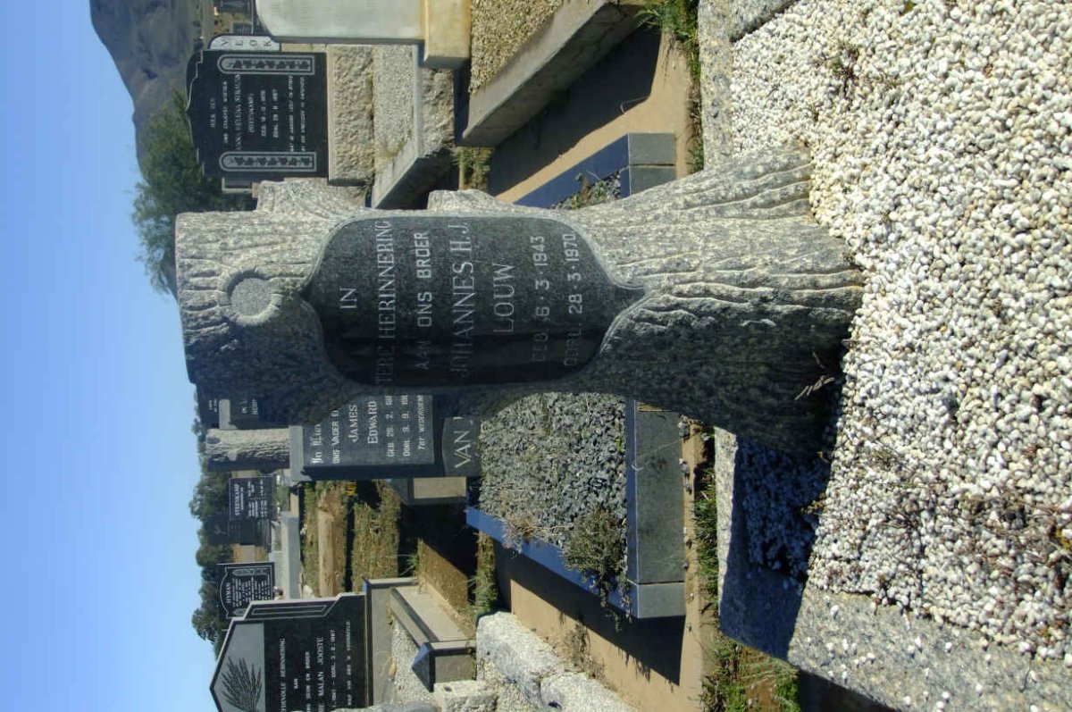 LOUW Johannes H.J. 1943-1970