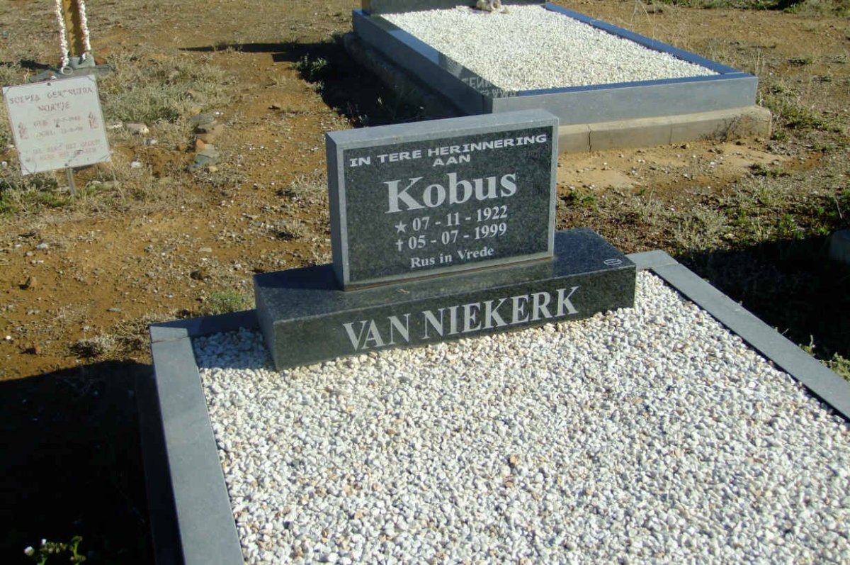 NIEKERK Kobus, van 1922-1999