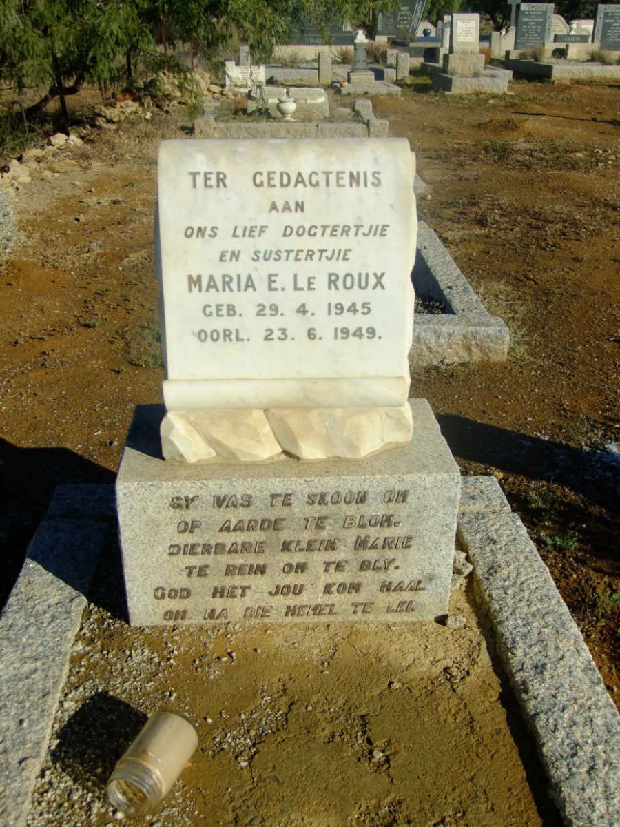 ROUX Maria E., le 1945-1949