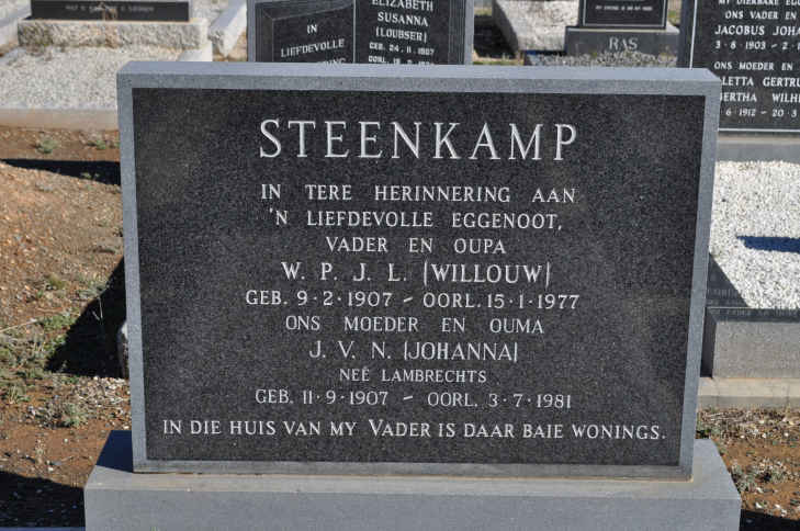 STEENKAMP W.P.J.L. 1907-1977 &amp; J.V.N. LAMBRECHTS 1907-1981