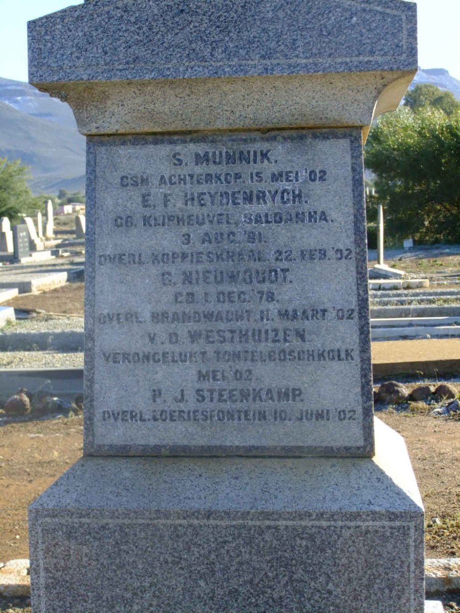 2. Monument_2