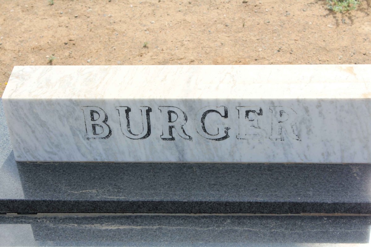 BURGER Floris 1930-1992 &amp; Helen V.D. WESTHUIZEN 1930-