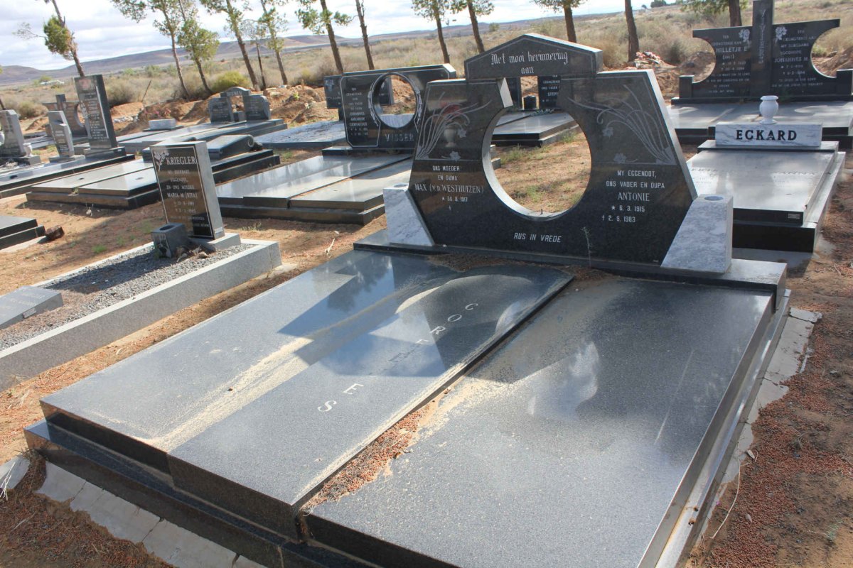 COREEJES Antonie 1915-1983 &amp; Max V.D. WESTHUIZEN 1917-