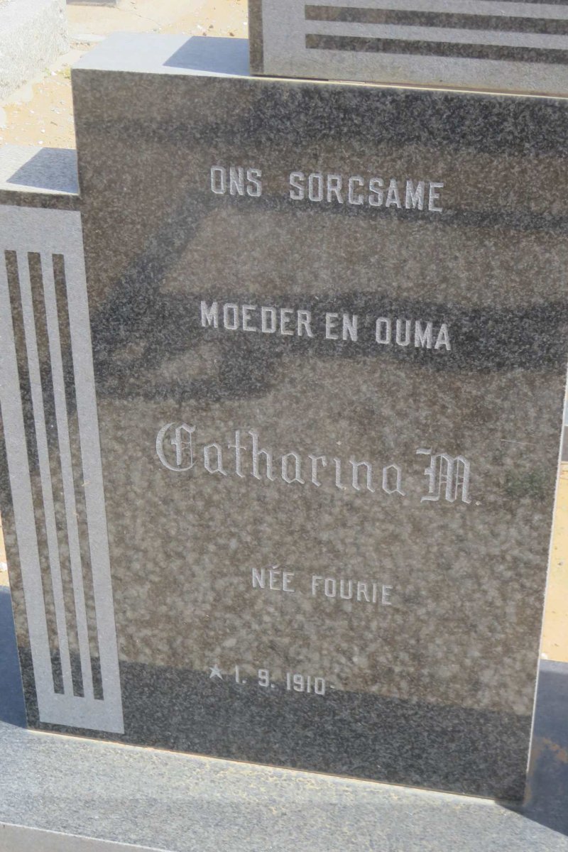 EKKERD Hendrik J. 1906-1973 &amp; Catharina M. FOURIE 1910-