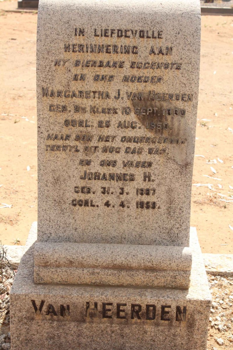 HEERDEN Johannes H., van 1887-1959 &amp; Margaretha J. DE KLERK 18?0-1950