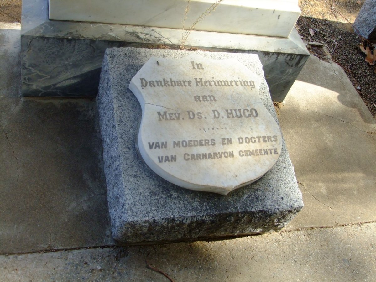 HUGO D.