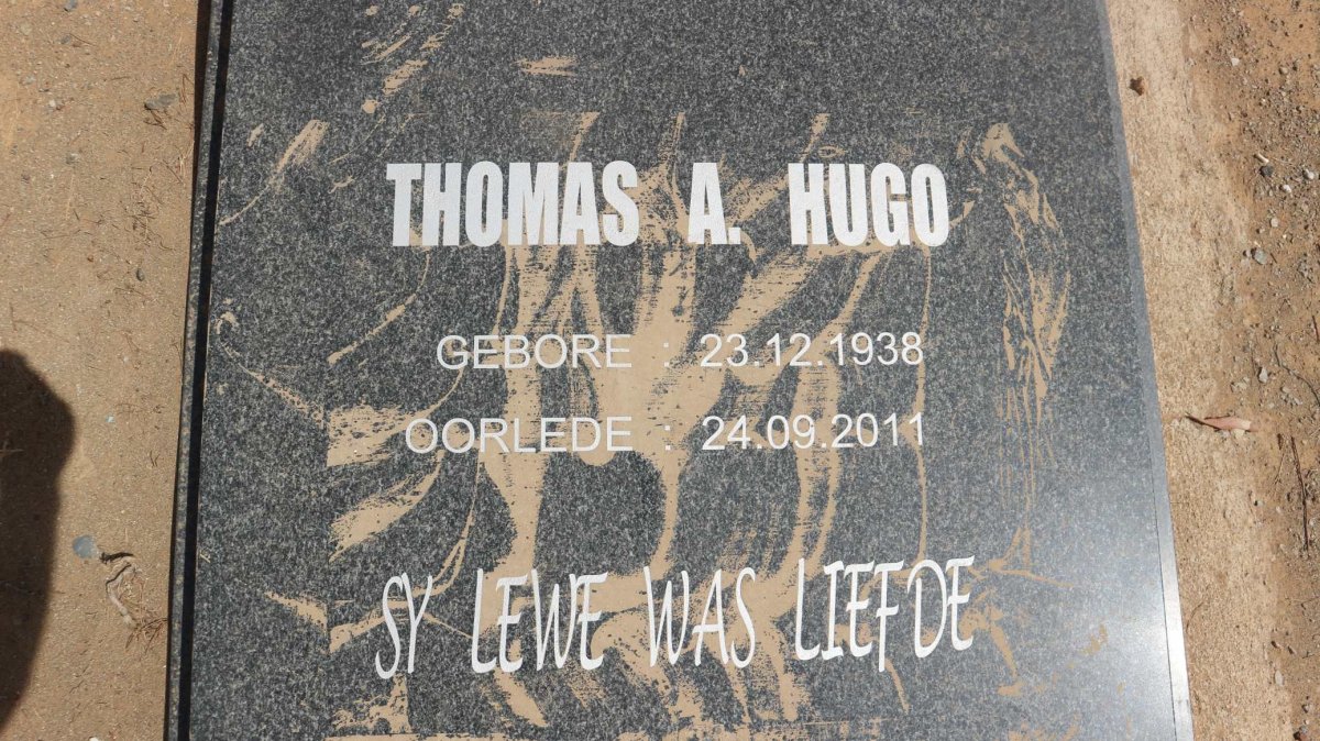 HUGO Thomas A. 1938-2011 &amp; Aletta 1941-2010