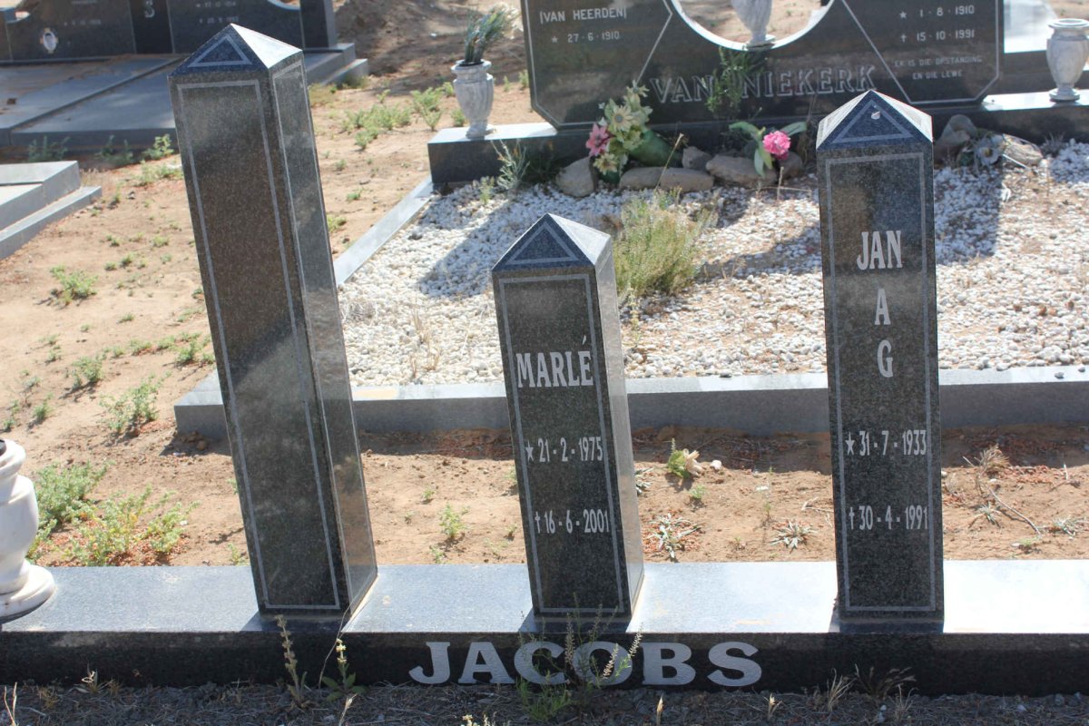 JACOBS Jan A.G. 1933-1991 :: JACOBS Marlé 1975-2001
