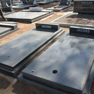 JACOBS Cornelius Johannes 1907-1981 :: JACOBS Elizabeth Jacoba nee JANSE VAN RENSBURG 1920-2001