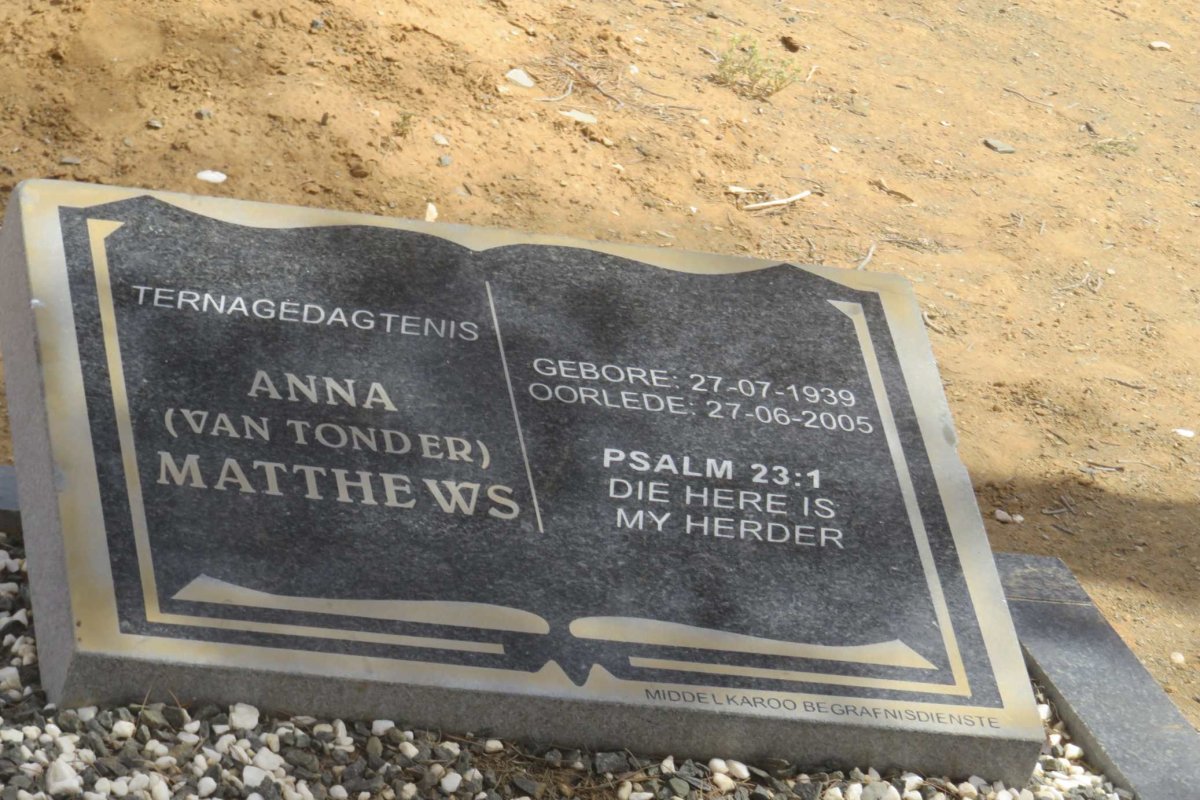 MATTHEWS Anna nee VAN TONDER 1939-2005