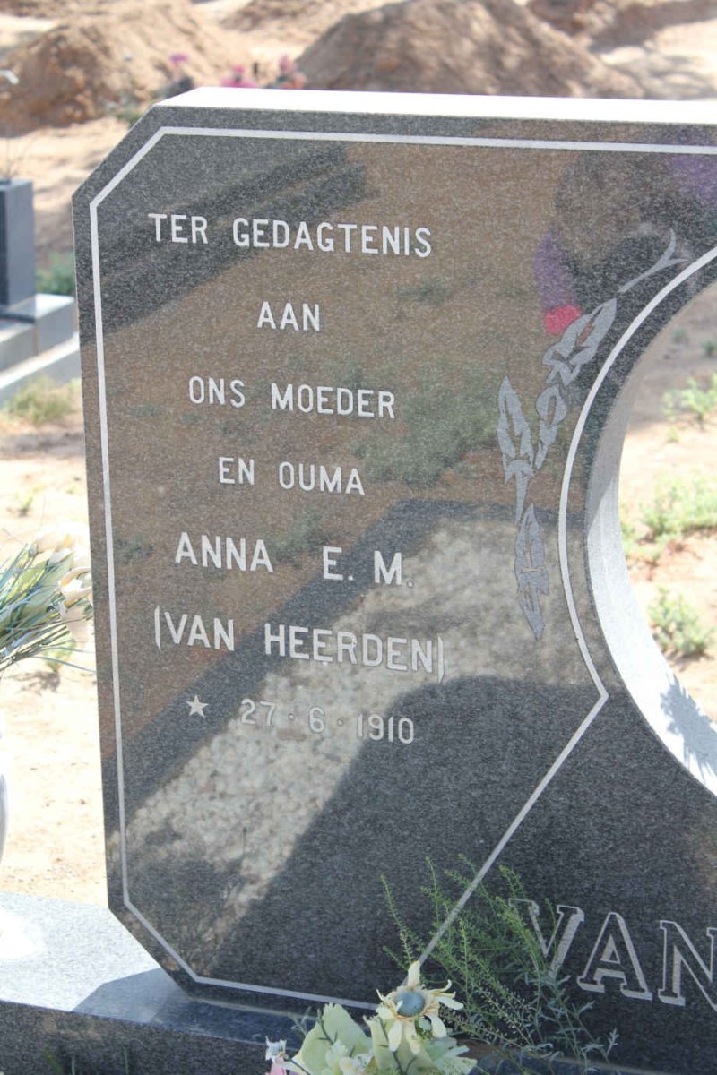 NIEKERK William Faul, van 1910-1991 &amp; Anna E.M. VAN HEERDEN 1910-