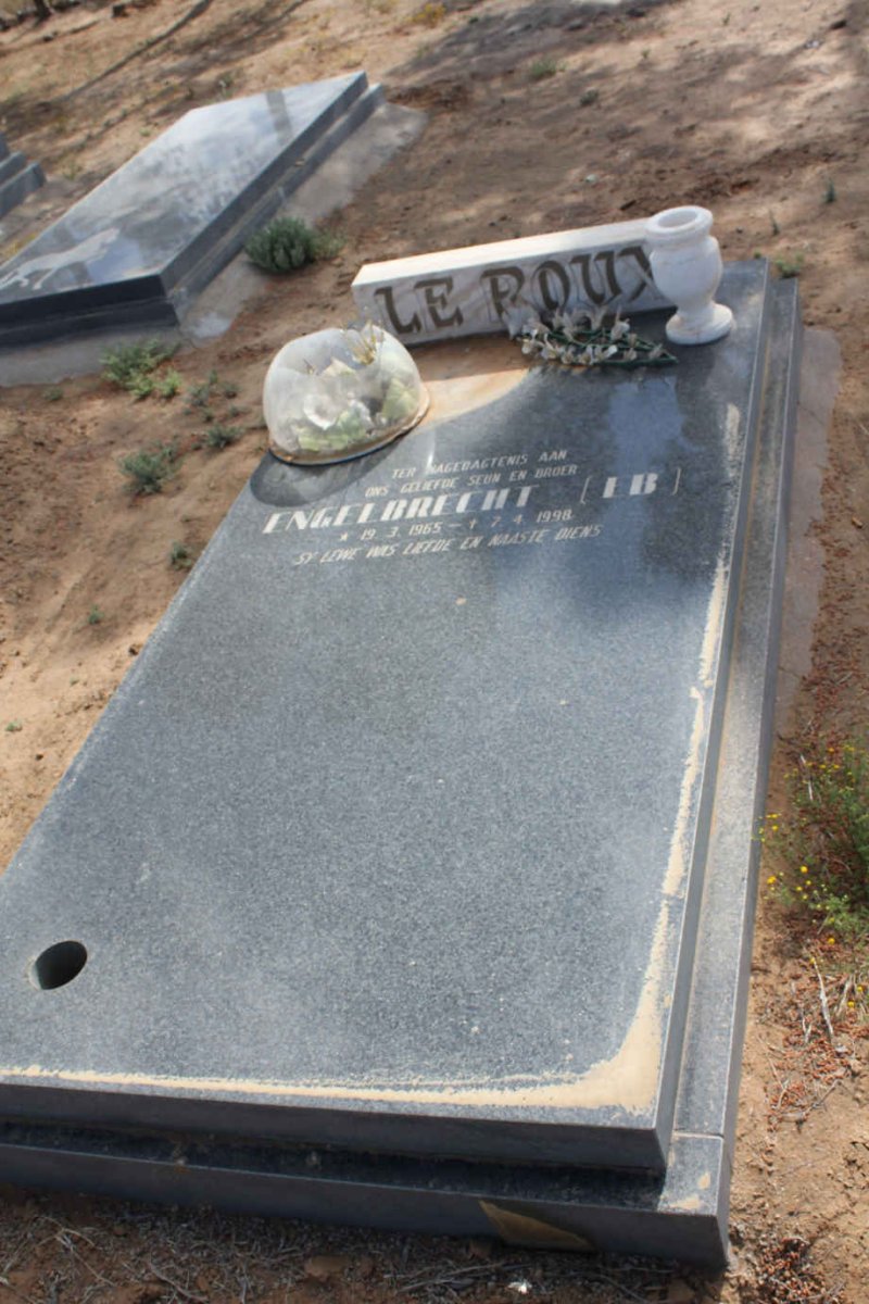 ROUX Engelbrecht, le 1965-1998