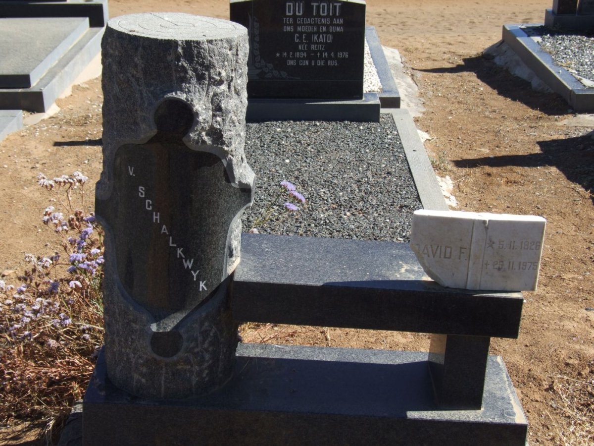 SCHALKWYK David F., v. 1926-1975