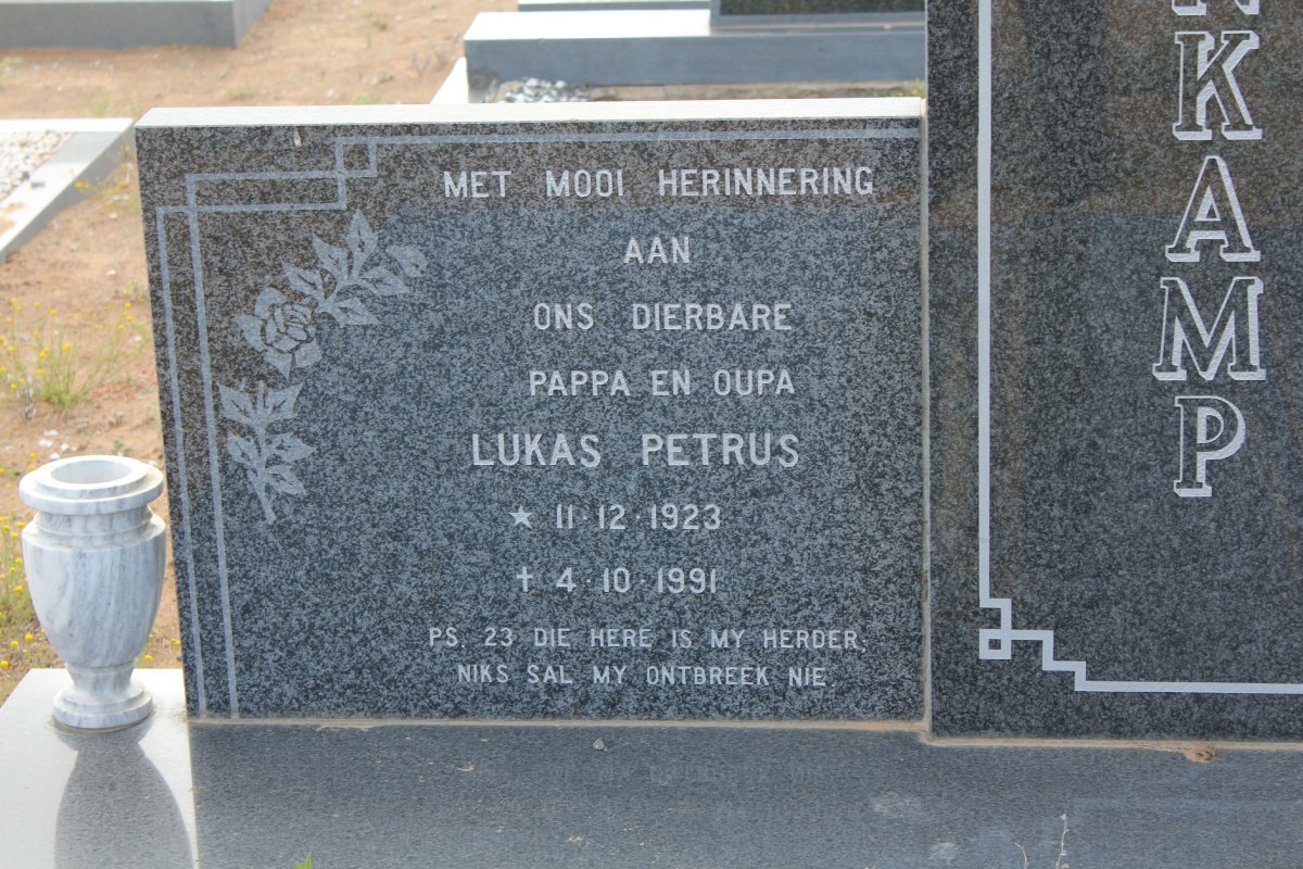 STEENKAMP Lukas Petrus 1923-1991