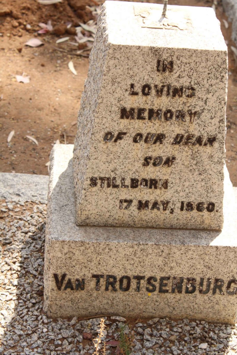 TROTSENBURG ?, van -1960