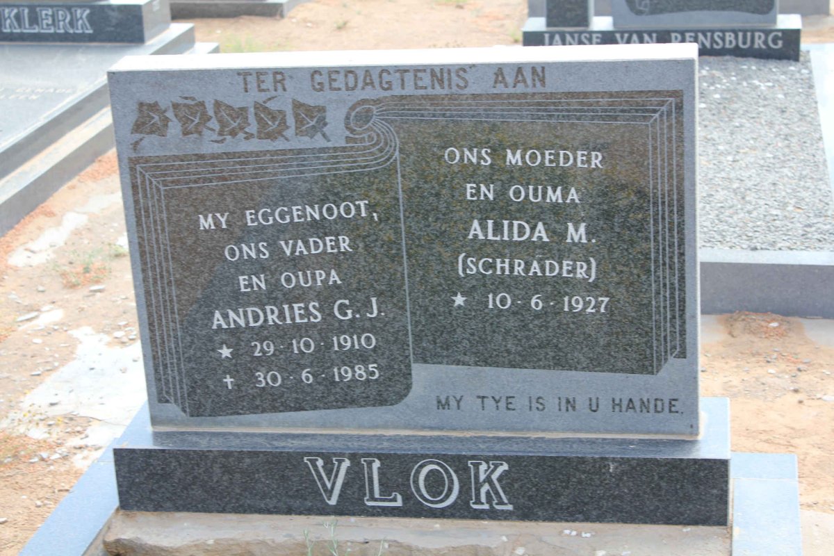 VLOK Andries G.J. 1910-1985 &amp; Alida M. SCHRADER 1927-