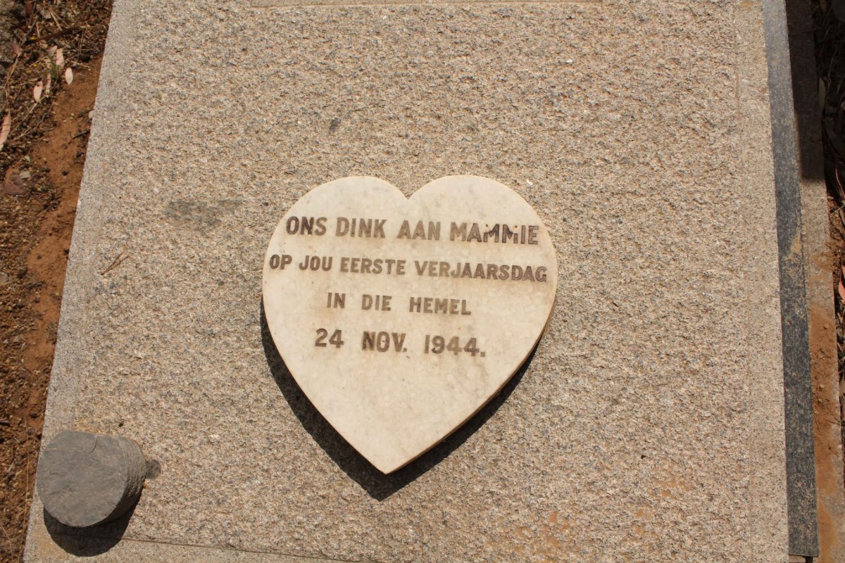 WESTHUYZEN Hermina Alleta, van der nee BAUMANN -1944