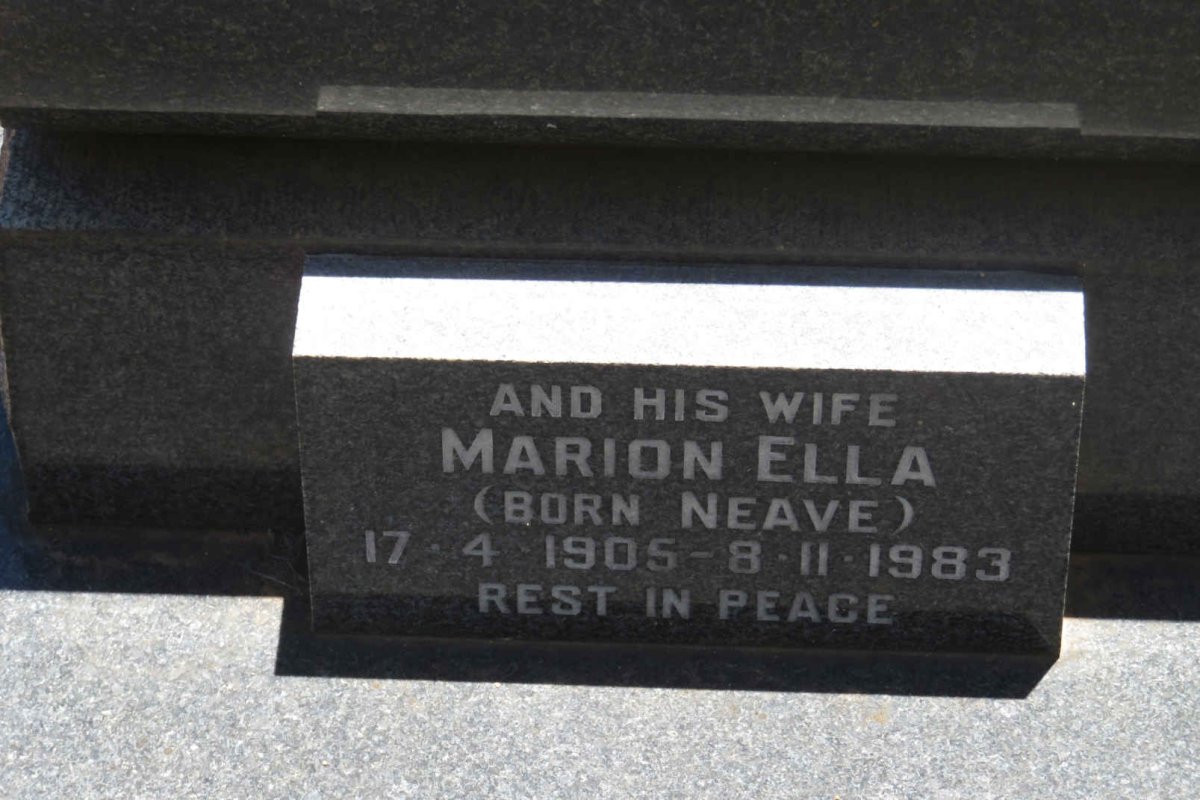 CARLAKE John Clinton 1899-1974 &amp; Marion Ella NEAVE 1905-1983