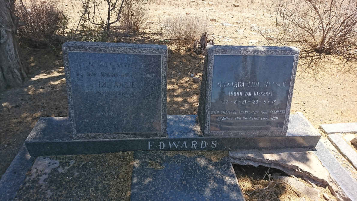 EDWARDS Eric &amp; Minarda Lida RYSCH nee VAN NIEKERK 1891-1976