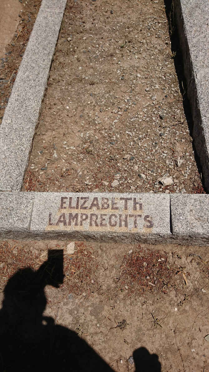 LAMPRECHTS Elizabeth 