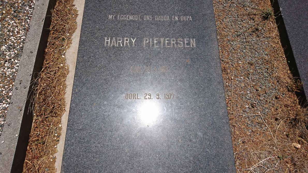 PIETERSEN Harry 1911-1977