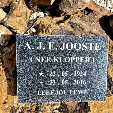 JOOSTE A.J.E. nee KLOPPER 1924-2016