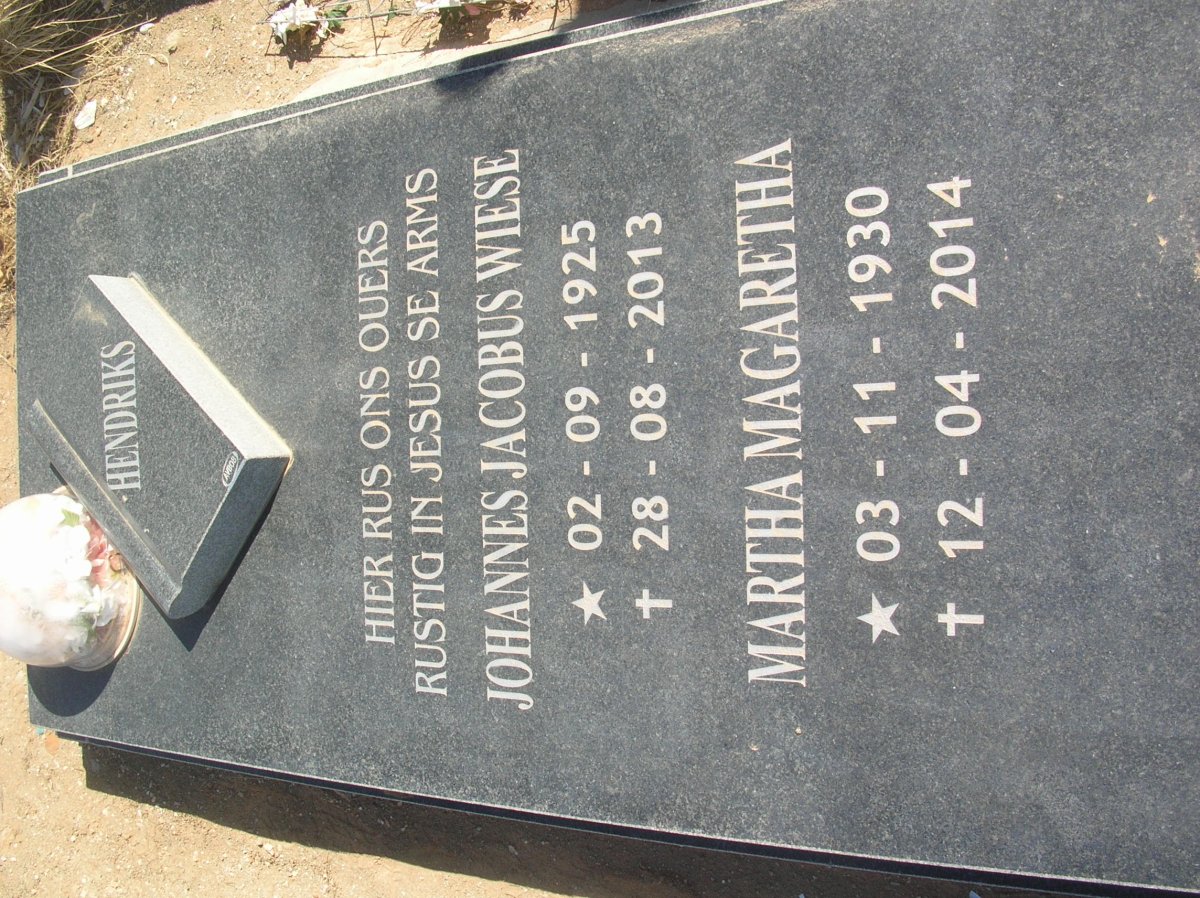 HENDRIKS Johannes Jacobus Wiese 1925-2013 &amp; Martha Magaretha 1930-2014