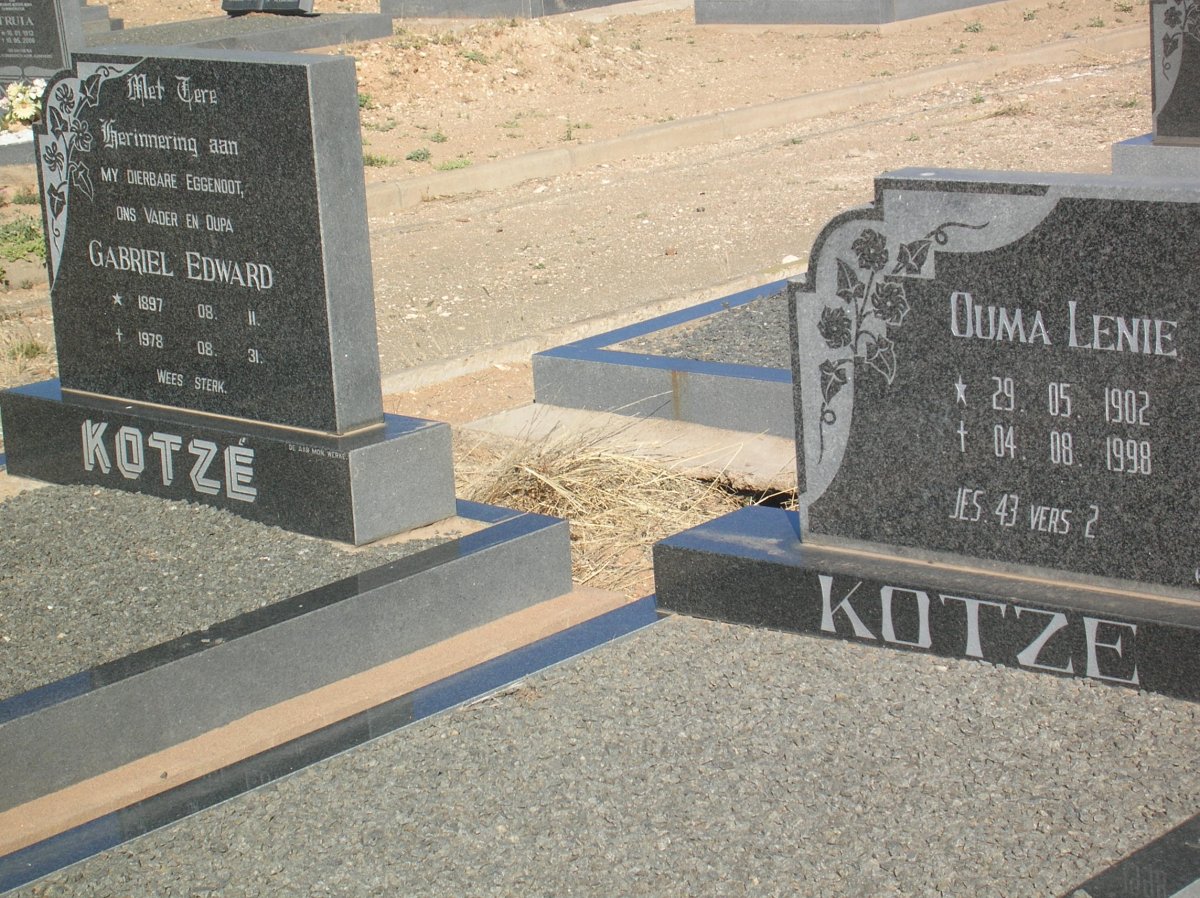 KOTZÉ Gabriel Edward 1897-1978 &amp; Lenie 1902-1998