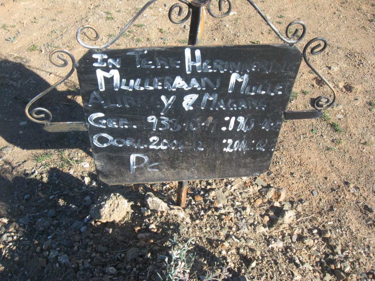 MULLER Aubrey 1938-2004 &amp; Margaret 1944-2004